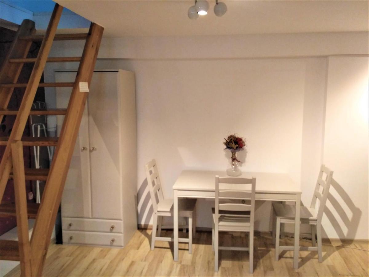 Krakow City Centre Apartment - Bon Turystyczny ภายนอก รูปภาพ